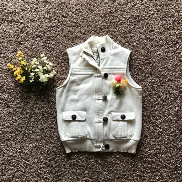 Old Navy Jackets & Blazers - Old Navy quilted cotton vest
